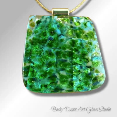 1235 W wide triangle silver emerald greens Front