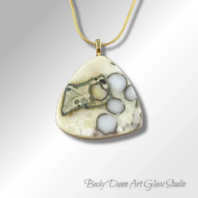 1266 reactive triangle front close